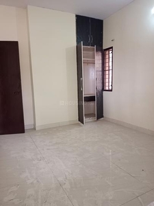 2 BHK Flat for rent in Sector 18 Rohini, New Delhi - 1050 Sqft