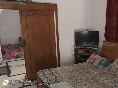2 BHK Flat for rent in Tri Nagar, New Delhi - 950 Sqft