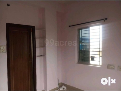 2bhk (915sqft) flat available for sale @ 36 lakhs in Kestopur