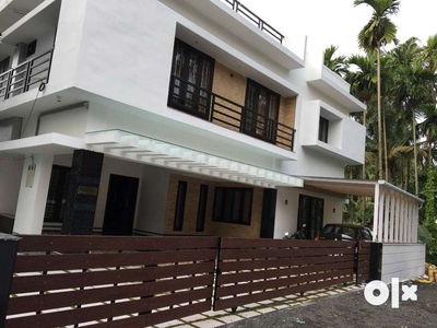 2BHK, Independent House/Villa for Rent in Kochi/Ernakulam
