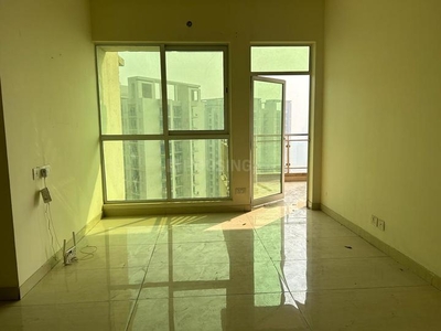 3 BHK Flat for rent in Noida Extension, Greater Noida - 2075 Sqft