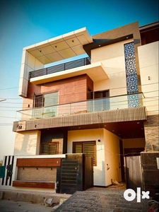 4 bhk luxury house/villa for sale in gated colony road meerut