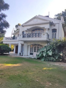 4 BHK Villa for rent in Sainik Farm, New Delhi - 7500 Sqft