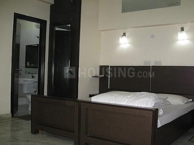 1 BHK Flat for rent in Sector 40, Noida - 800 Sqft