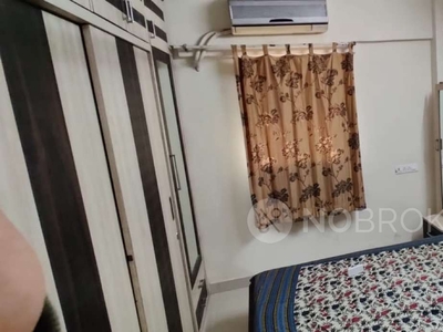 1 BHK Flat In Link Palace for Rent In Malad West