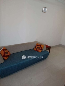 1 BHK Flat In Victory House for Rent In Mahim West