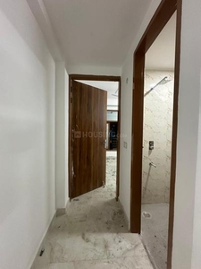 1 RK Independent Floor for rent in Freedom Fighters Enclave, New Delhi - 950 Sqft
