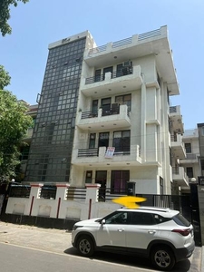 10 BHK Independent House for rent in Sector 51, Noida - 10000 Sqft