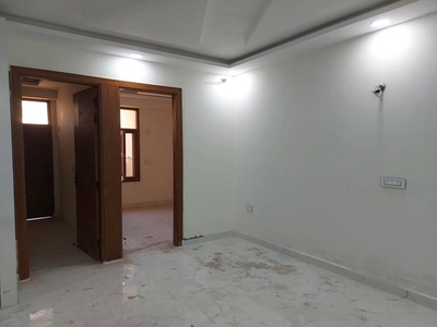 1300 sq ft 3 BHK 2T Completed property Apartment for sale at Rs 53.50 lacs in Project in Sector 104, Noida