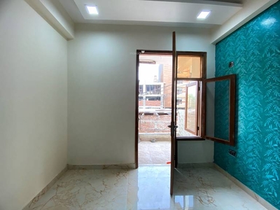 1415 sq ft 3 BHK 2T Completed property Apartment for sale at Rs 46.57 lacs in Project in Sector 73, Noida