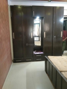 2 BHK Flat for rent in Patparganj, New Delhi - 950 Sqft