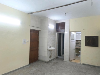 2 BHK Flat for rent in Sheikh Sarai, New Delhi - 775 Sqft