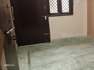 2 BHK Independent House for rent in Krishna Nagar, New Delhi - 550 Sqft