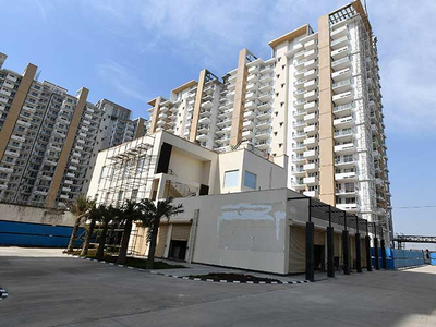 2000 sq ft 3 BHK 3T Apartment for sale at Rs 2.50 crore in Emaar Imperial Gardens in Sector 102, Gurgaon