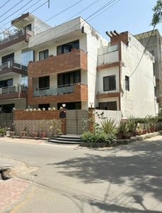 2800 sq ft 6 BHK 6T IndependentHouse for sale at Rs 5.20 crore in Project in Sector 39, Noida