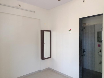 4 BHK Flat for rent in Thane West, Thane - 2250 Sqft