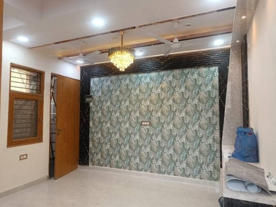 950 sq ft 2 BHK 2T NorthEast facing Completed property Apartment for sale at Rs 33.00 lacs in Project in Sector 73, Noida