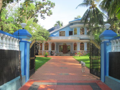 luxury villa near guruvayur For Sale India