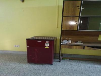 2 BHK Flat for rent in Dhakuria, Kolkata - 1140 Sqft