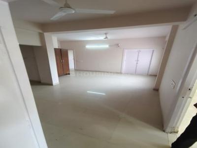 3 BHK Flat for rent in Memnagar, Ahmedabad - 1400 Sqft