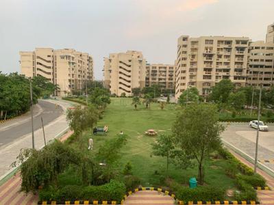 3 BHK Flat for rent in Sector 29 Rohini, New Delhi - 2200 Sqft
