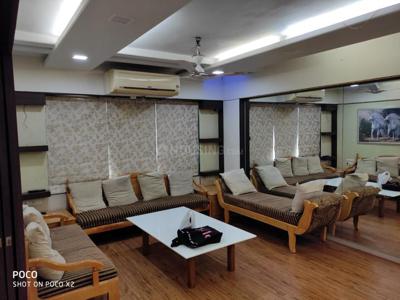 4 BHK Flat for rent in Satellite, Ahmedabad - 3100 Sqft