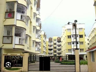798 sq ft 2 BHK 2T South facing Apartment for sale at Rs 45.00 lacs in Jupiter Airport City I 1th floor in Dum Dum, Kolkata