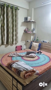 2 BHK fully furnished flat family and bachelors allow Sargasan