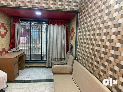 2bhk semi furnished sect 20 with car parking