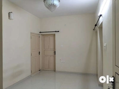 2BHK semi furnished upstair house near UC College, Aluva,Rent 7500