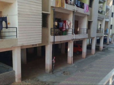 3 bhk flat available for rent in prime location.