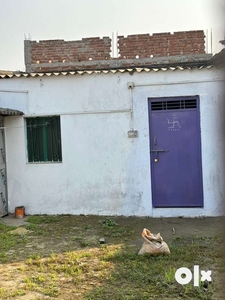 House for Rent with 4 rooms , bathroom , kitchen and living area