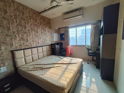 1 BHK Flat for rent in Juhu, Mumbai - 610 Sqft