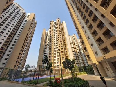 2 BHK Flat for rent in Naigaon East, Mumbai - 710 Sqft