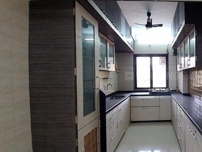 3 BHK Flat for rent in Kandivali West, Mumbai - 1200 Sqft