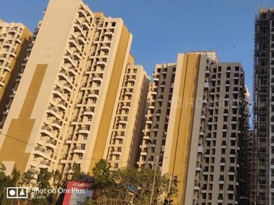 1 BHK Flat for rent in Mira Road East, Mumbai - 585 Sqft
