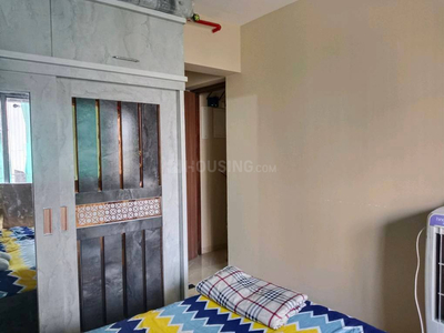 2 BHK Flat for rent in Borivali East, Mumbai - 900 Sqft