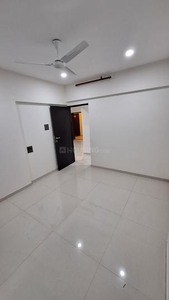 2 BHK Flat for rent in Malad East, Mumbai - 750 Sqft