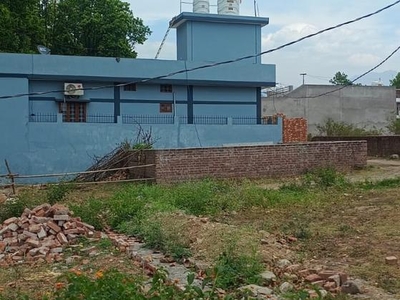 209 Sq.Yd. Plot in Aamwala Dehradun