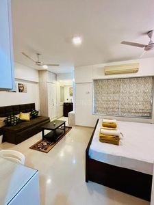 4 BHK Flat for rent in Kandivali East, Mumbai - 1800 Sqft