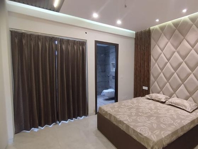 4 Bhk Flat With Lift And Terrace
