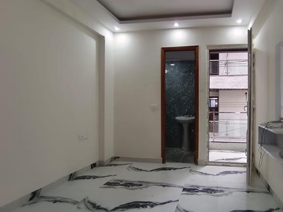 3 Bedroom 1000 Sq.Ft. Builder Floor in Chattarpur Delhi