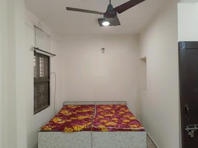1 BHK Independent Floor for rent in Pitampura, New Delhi - 550 Sqft