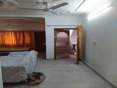 2 BHK Flat for rent in Sarita Vihar, New Delhi - 1100 Sqft
