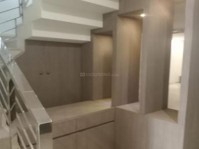 8 BHK Independent House for rent in Uday Park, New Delhi - 7200 Sqft
