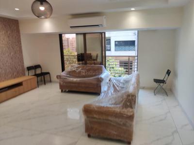 3 BHK Flat for rent in Vile Parle West, Mumbai - 1320 Sqft
