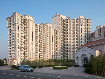 2 BHK Apartment For Sale in DLF Regal Gardens Gurgaon