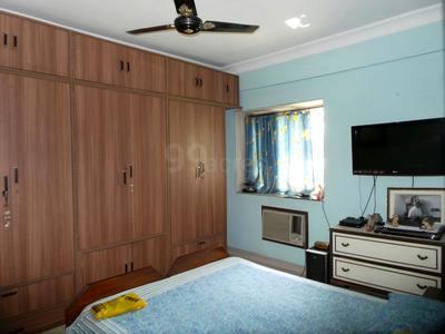 2 BHK Flat / Apartment For SALE 5 mins from Diamond Harbour Road