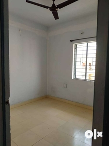1 Bhk at Rs.3500 in Kolar Road,5km From bansal hospital&3km from dmart