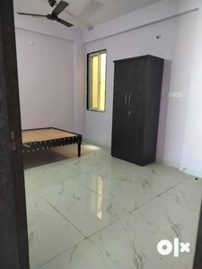 1 bhk available on rent independent property with bed , wardrobe newly